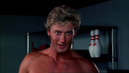 Hunk 87: Nerd Turns Beach Boy for Summer 😎