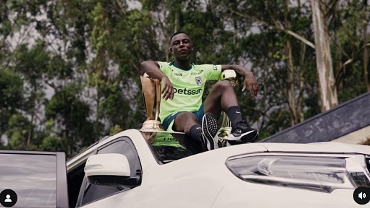 El video viral con el que Atlético Nacional confirmó la continuidad de Marino Hinestroza