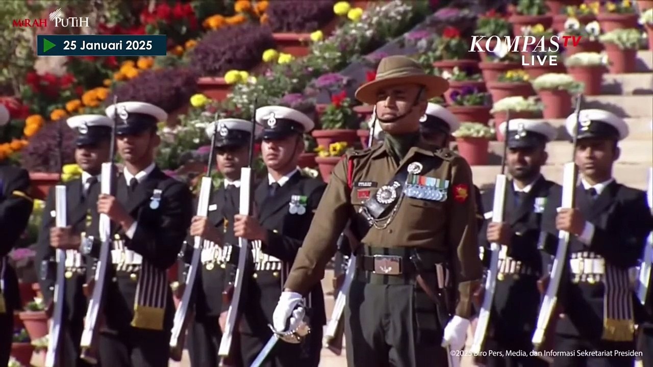 Momen Presiden Prabowo Cek Jajar Pasukan Kehormatan India di Istana Rashtrapati Bhavan, New Delhi