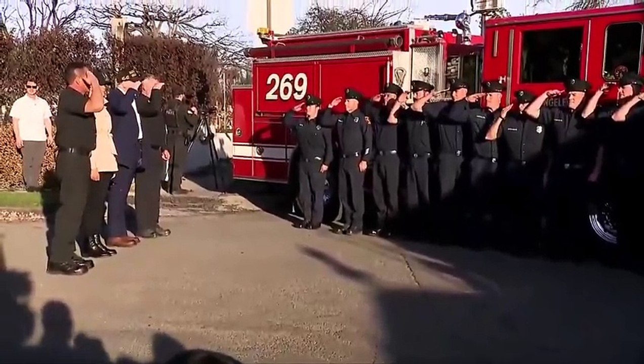 President Trump meets with California firefighters