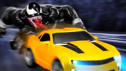 Transformers Battle: Venom vs. Bumblebee - Who’s the Ultimate Hero? 🐝🕷️