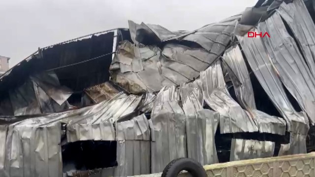 Bursa'da yanan fabrikadan geriye hurda yığını kaldı