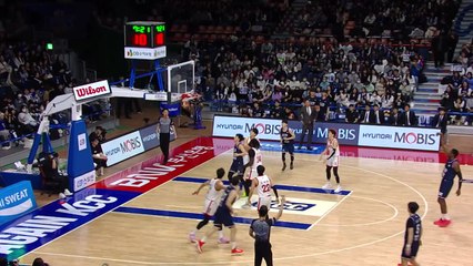 프로농구 KCC, 선두 SK 11연승 저지 / YTN