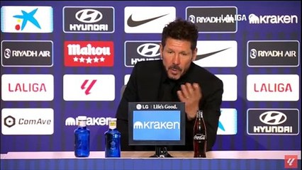 Simeone: "Si está el árbitro, el VAR y el cuarto ven penalti, pues es penalti"