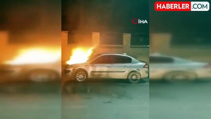 Elazığ'da Seyir Halindeki Otomobil Alev Aldı