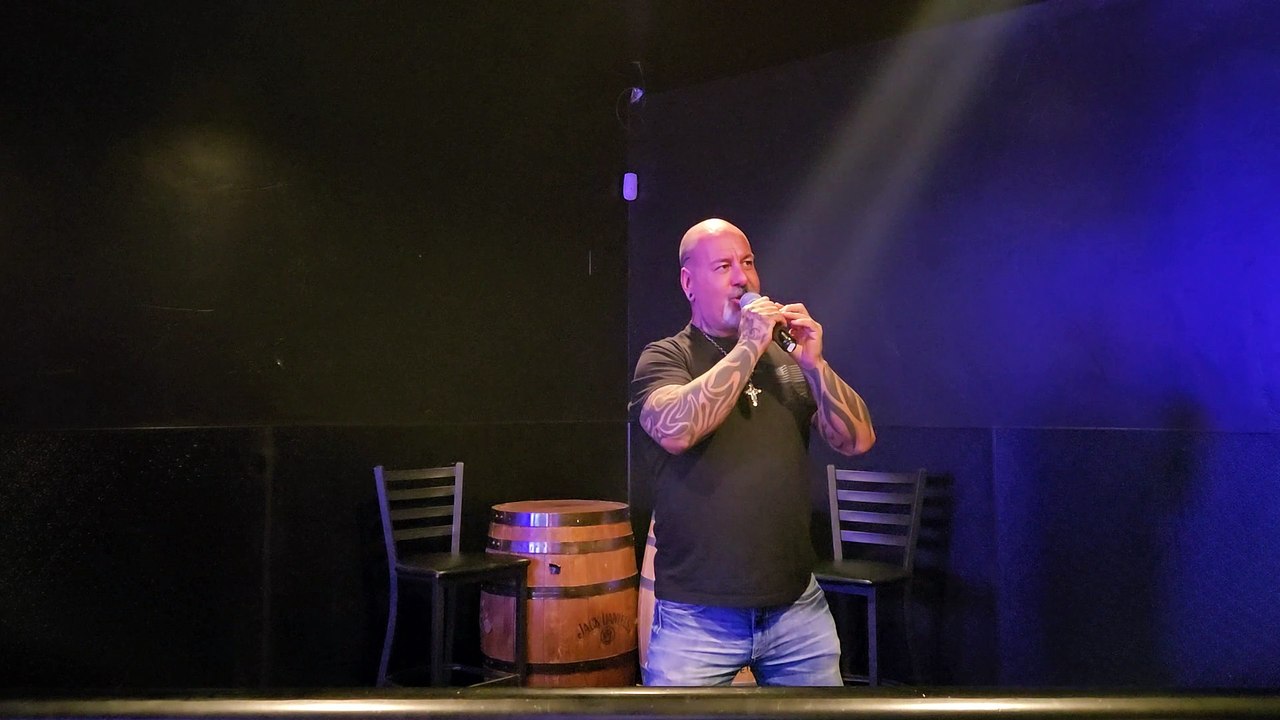 KISS - BETH (PERFORMED LIVE AT THE WESTERNER)