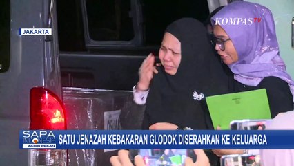 Petugas RS Polri Serahkan Jenazah Pramugari Korban Kebakaran Glodok, Begini Kata Rekan Korban