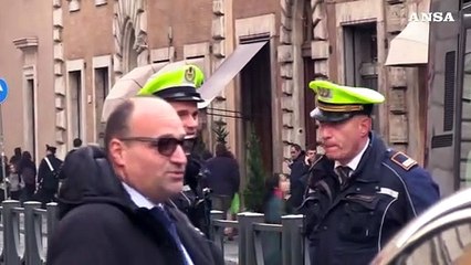 Almasri, Piantedosi lascia il Senato dopo il question time