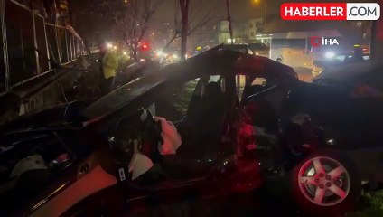 Bursada Trafik Kazası: 2 Ağır Yaralı