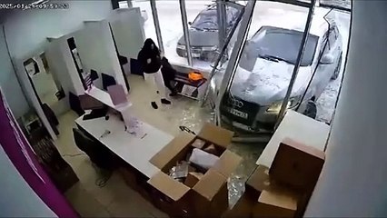 Driver mistakes gas pedal for brake