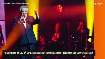 Michel Sardou retraité :  il profite de sa nouvelle vie dans l'un des plus beaux villages de France, il a tout vendu pour y parvenir