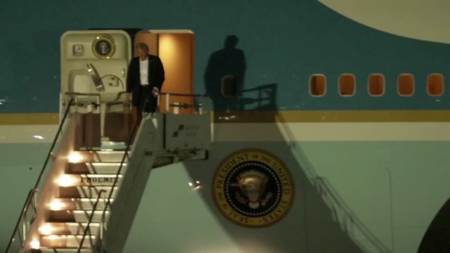US President Trump arrives in Miami