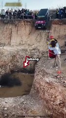 Dia tidak menyangka mobilnya akan terjebak😨