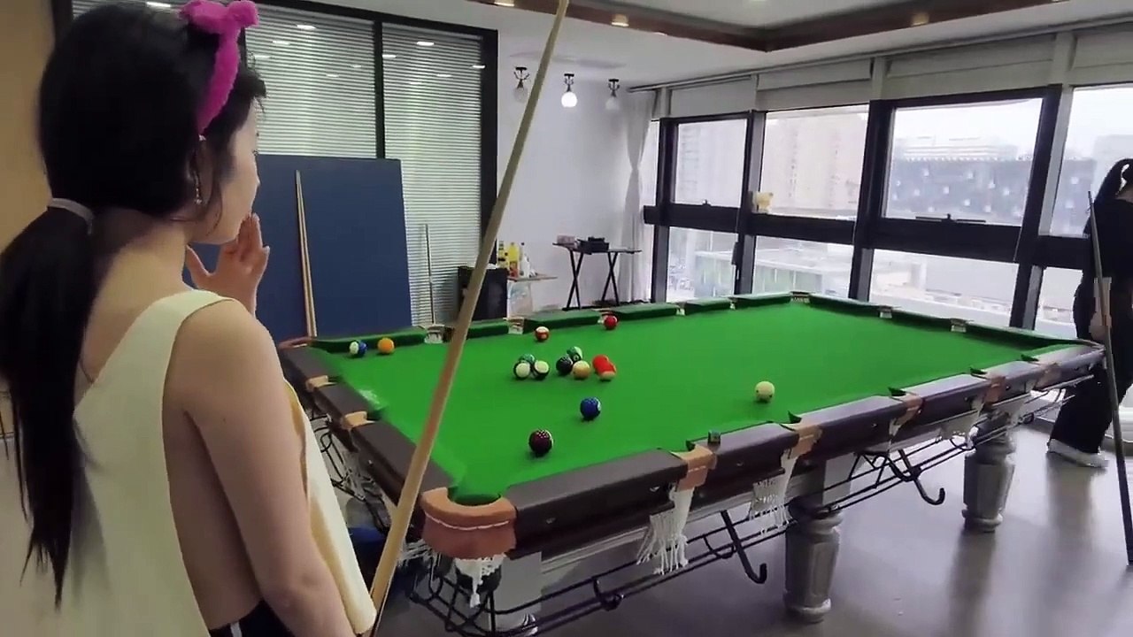 JAV 🔥🔥_ HOT Video 2024 _ Cute Lady _ Hot Girl playing Snooker