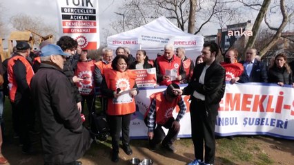 Emeklilerden “çadırlı” ve “küçük tencereli” eylem: Küçülte küçülte bu kadar oldu, suyu kaynatıp çocuklarımıza çorba diye bunu içireceğiz!