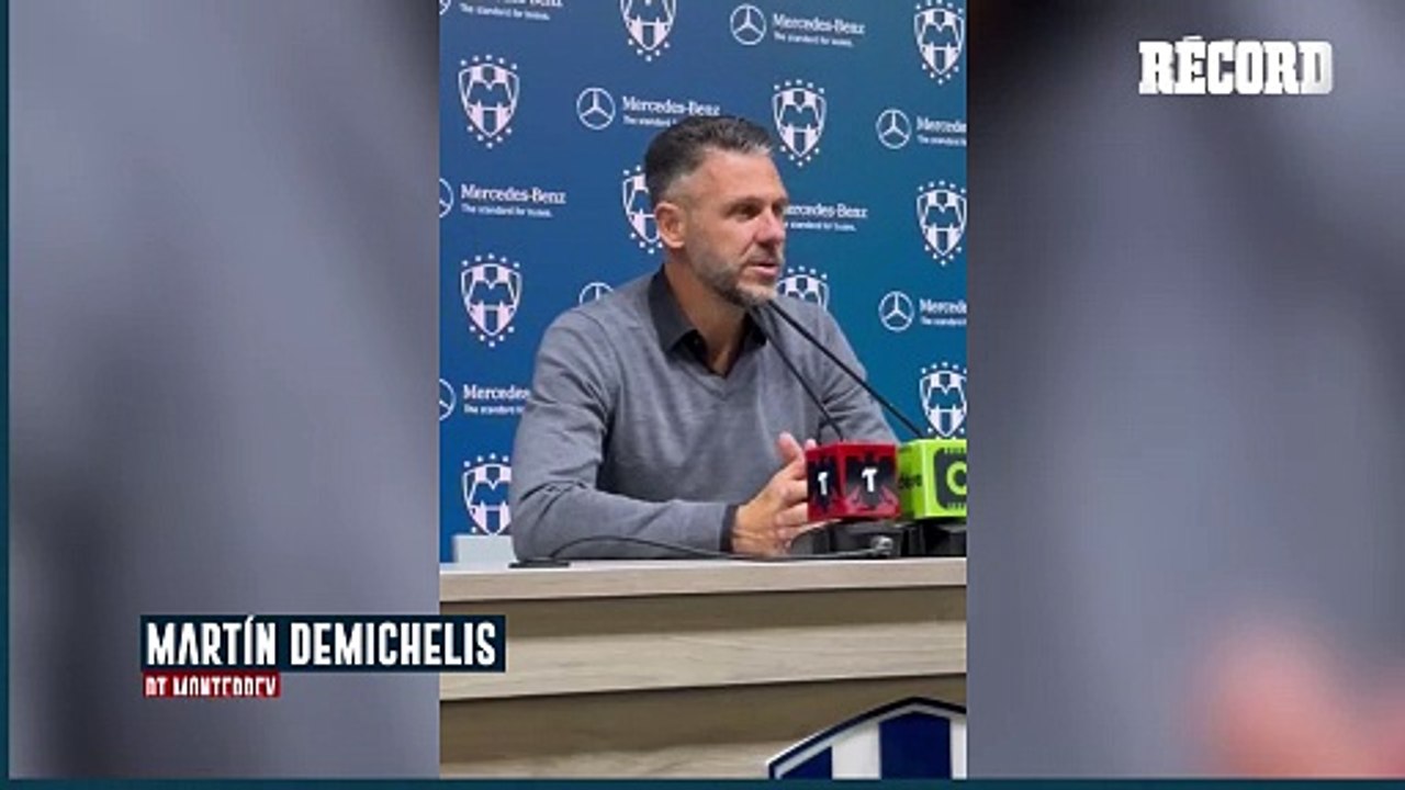 Martín Demichelis, molesto con arbitraje tras derrota de Rayados ante Pachuca