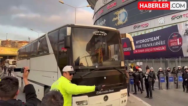 Fenerbahçe-Göztepe maçına dakikalar kala Kadıköy bir anda karıştı