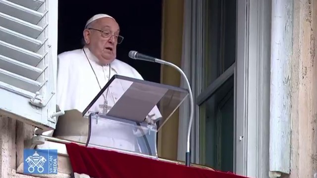 Il Papa parla di Edith Bruck e fa uno spot a 'Che Tempo Che Fa'