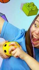 That Jar Is Hard to Open! 😅 | Give Your Mashmallow a Lego Makeover 🍬🏗️