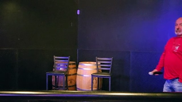 DEF LEPPARD - MIRROR, MIRROR (LOOK INTO MY EYES) (PERFORMED LIVE AT THE WESTERNER)