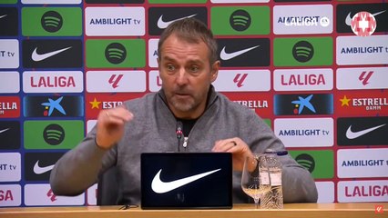 Flick: "Para Iñaki Peña no es la mejor situación, pero hay que tomar decisiones"