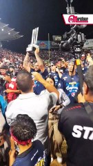 ¡Max Castillo y Gorkys Hernández levantan el trofeo de campeón!