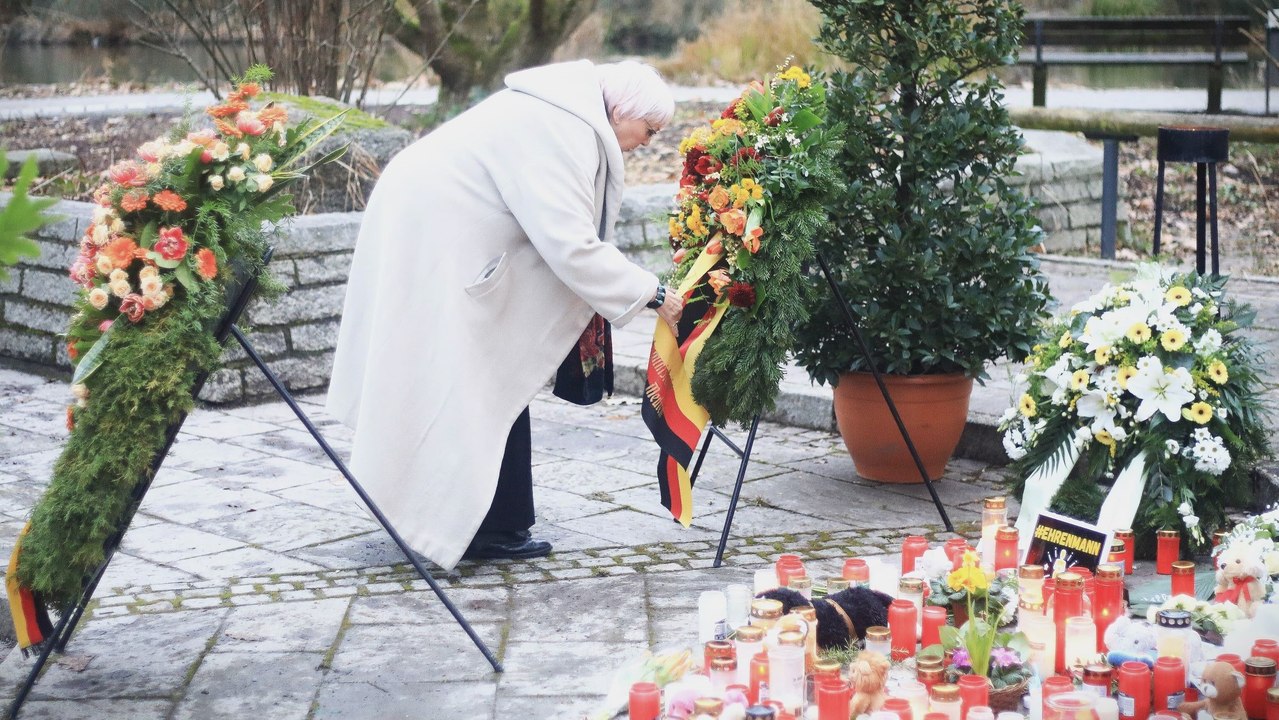 Aschaffenburg trauerte um Opfer von Messerangriff