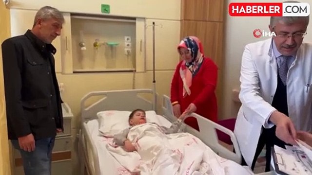 Ünye Devlet Hastanesi'nden Minik Kahramanlara 'Üstün Cesaret Belgesi'