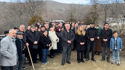Mahalle muhtarı, maden şirketlerinin talanına karşı mücadele ediyor