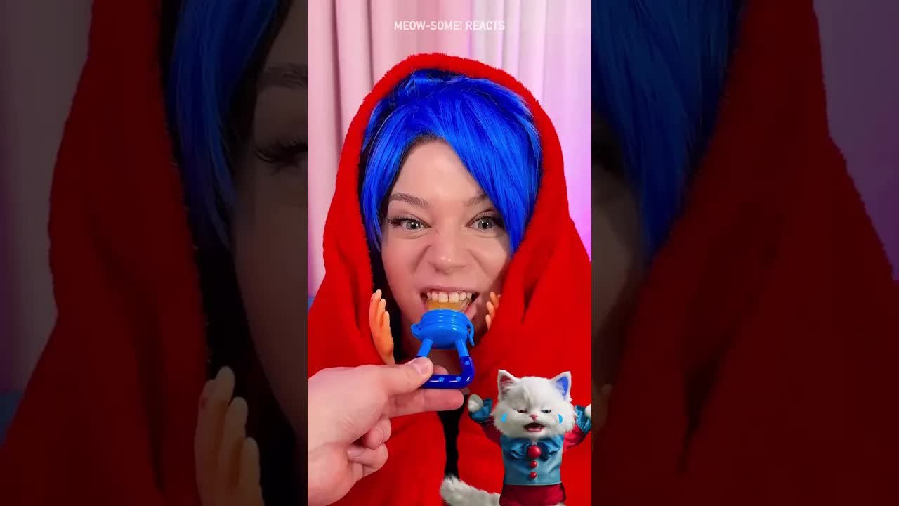 COOL GADGET FOR SMALL HANDS 😹 #gadgets #reverse