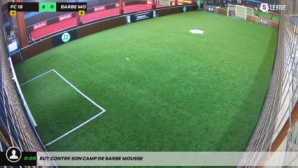 But contre son camp de Barbe Mousse