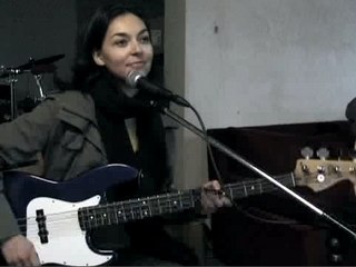 Flangers, Stories are Sleeping en acoustique