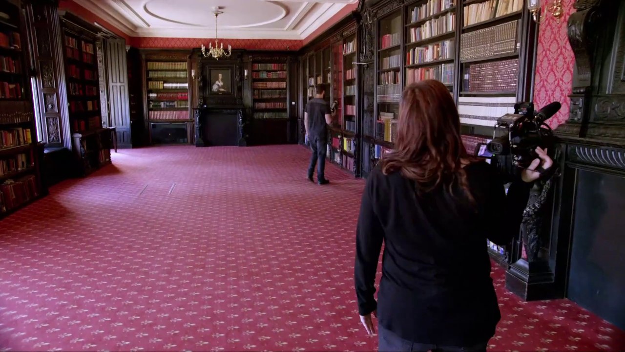 Secretos Paranormales de la Mansión de Hinchingbrooke:  Fantasmas y Misterios