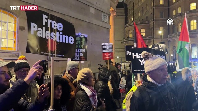 Gazeteci Azzam Tamimi TRT Haber'e konuştu