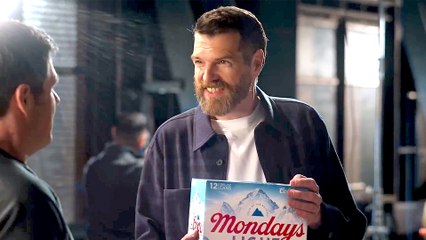 Coors Light "Case of the Mondays" Super Bowl 2025 Commercial with Timothy Simons