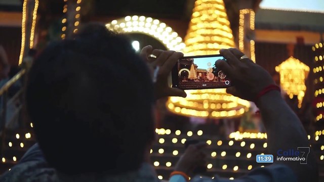 c7-la-tendencia-de-tirar-fotos-270125