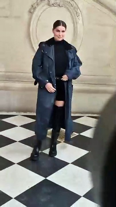 Vidéo - Laetitia Casta - Arrivées au défilé Christian Dior au Musée Rodin pour la Collection Haute Couture Printemps/Eté 2025 lors de la Fashion Week de Paris (PFW), France,le 27 janvier 2025. © Olivier Borde/Bestimage