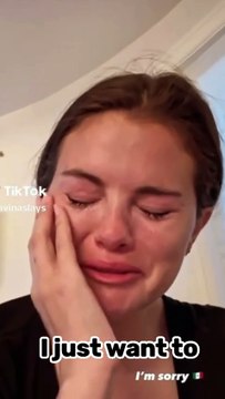 SELENA GOMEZ BREAKS DOWN AS SHE REACTS TO TRUMP DEPORTATIONS #salenagomez #shorts #donaldtrump