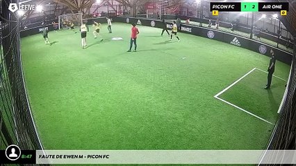 Faute de Ewen M - Picon Fc