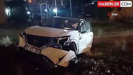 İki Araca Çarpan Sürücü Kazadan Yara Almadan Kurtuldu