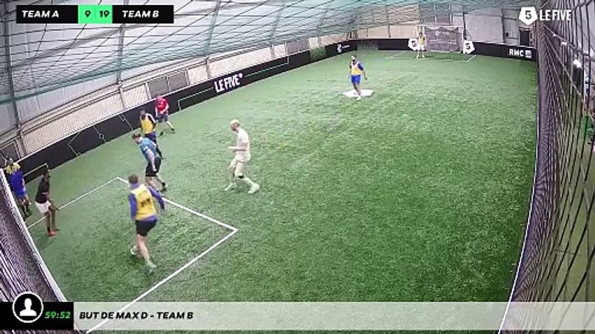 But de Max D - Team B