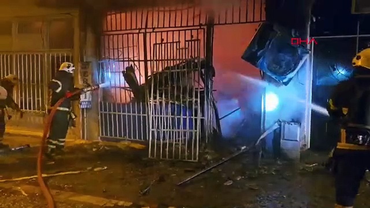 Edirne'de çakmak dükkanında çıkan yangında 5 iş yeri hasar gördü