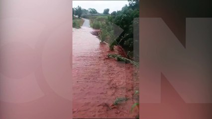 Chuvas intensas interditam estrada entre Iguatu e Longuinópolis