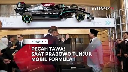 Momen Pecah Tawa! Prabowo Tunjuk Mobil F1 Saat Terima Kenang-kenangan Helm dari PM Anwar Ibrahim
