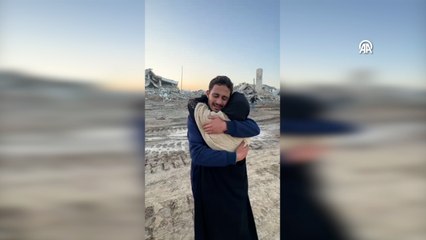 İsrail'in zorla yerinden ettiği Filistinli, aylar sonra annesine kavuştu