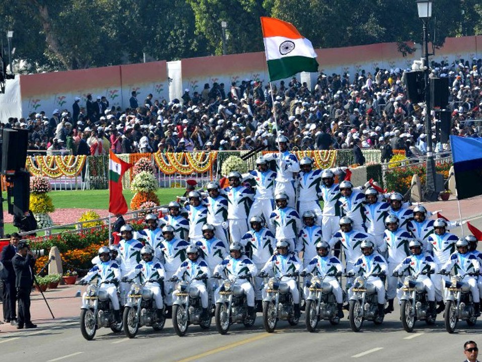 Wie im Zirkus: Indien protzt mit Militärparade