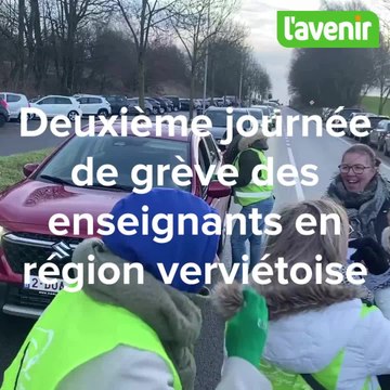 Mobilisation des enseignants au rond-point des vaches de Battice ce mardi matin
