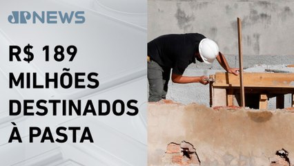 Governo anuncia retomada de 478 obras da área da saúde