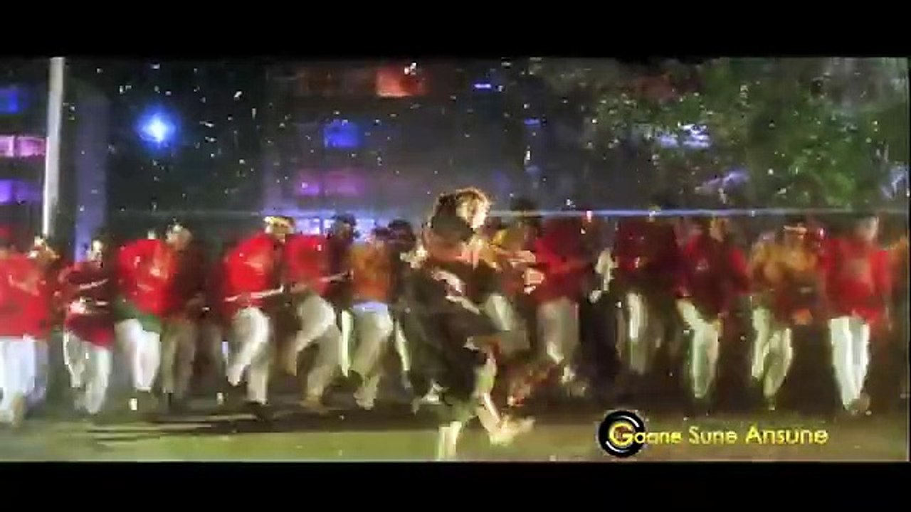 Chal Aage Aur Dekh  / Angaar 1992 / Sudesh Bhosle, Kavita Krishnamurthy