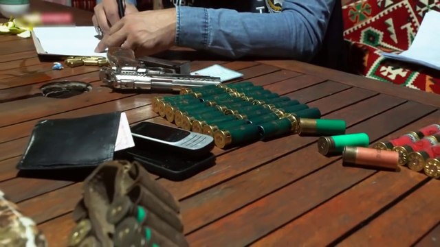 Biz Kimiz - Cinayet Büro